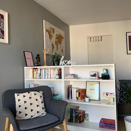 Woezon Na Mi Apartment Lyon Bagian luar foto