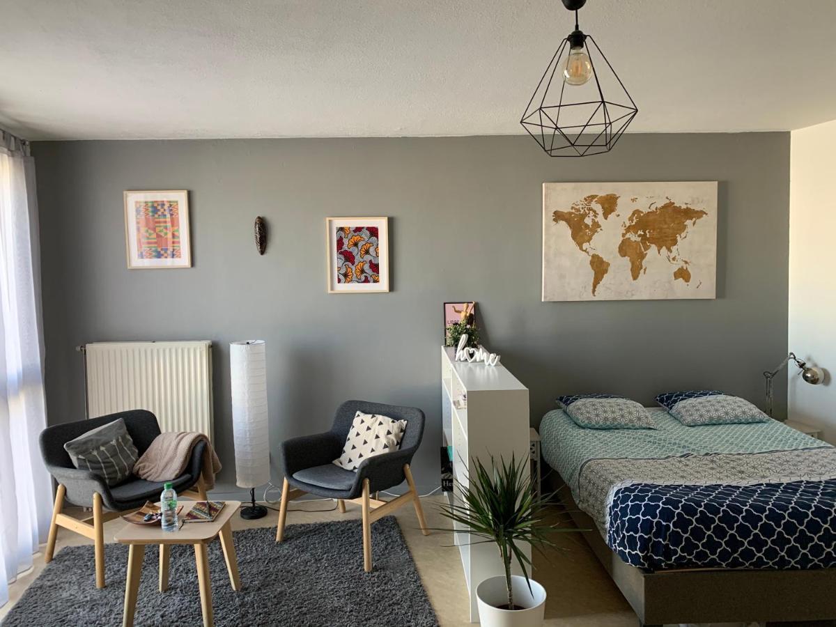 Woezon Na Mi Apartment Lyon Bagian luar foto